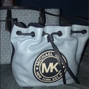 Different variety of blues